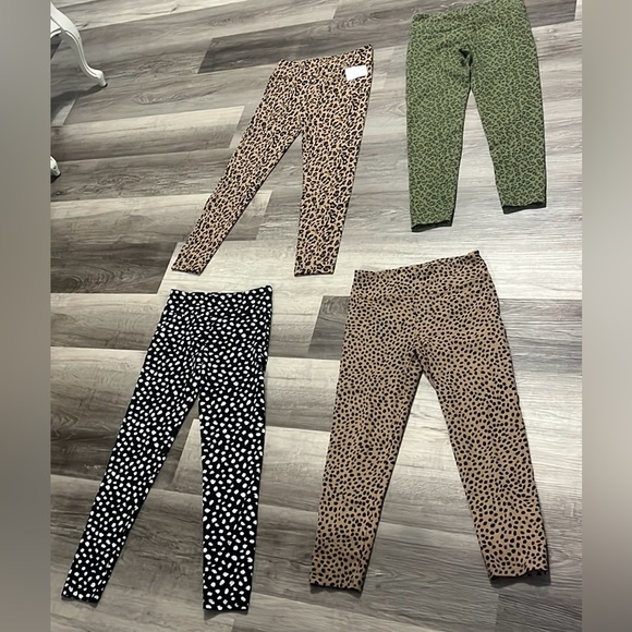 4 pair of woman’s J Crew leggings size small - Picture 1 of 6